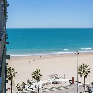 Playa Victoria Paseo Marítimo 3 , Cádiz España